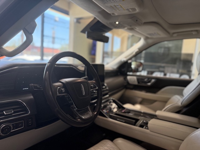 2020 Lincoln Navigator Black Label