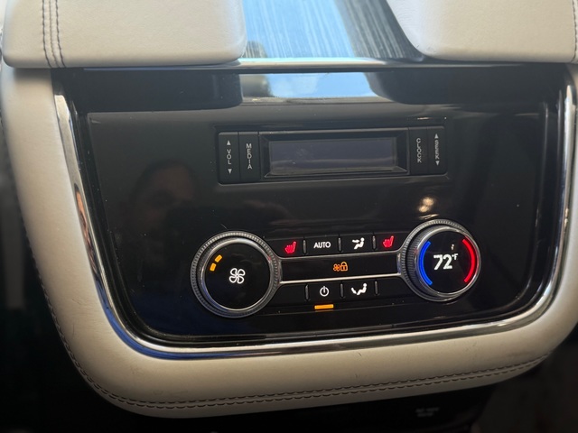 2020 Lincoln Navigator Black Label