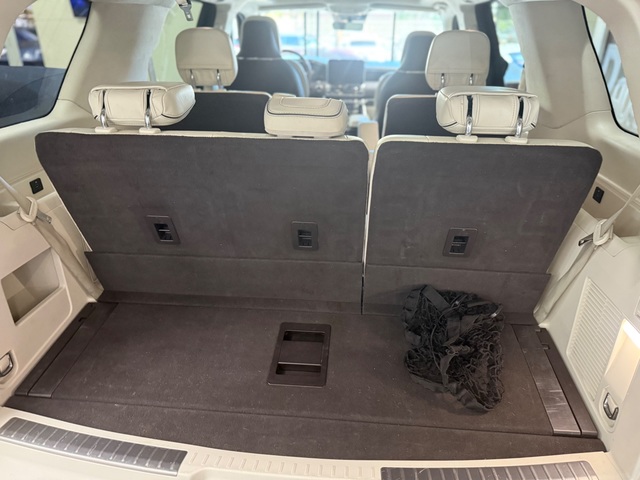 2020 Lincoln Navigator Black Label