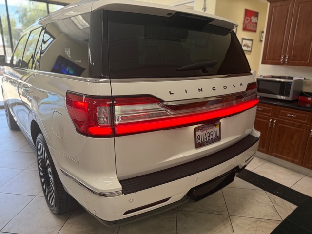 2020 Lincoln Navigator Black Label