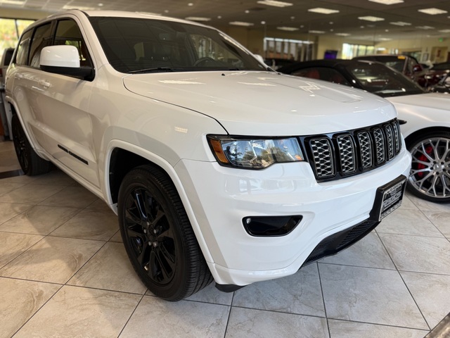 2018 Jeep Grand Cherokee Altutide