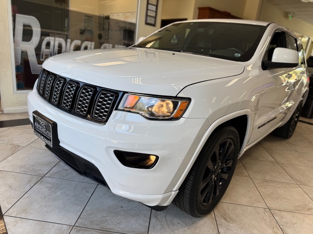 2018 Jeep Grand Cherokee Altutide