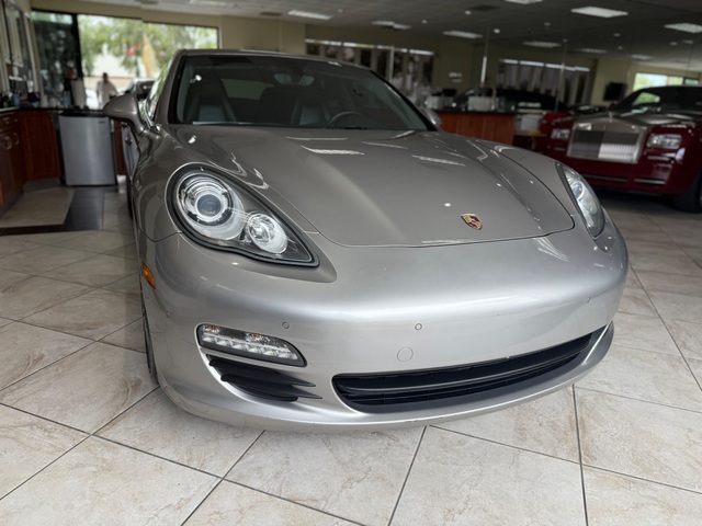 2013 Porsche Panamera Panamera 4