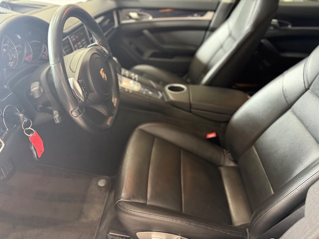 2013 Porsche Panamera Panamera 4