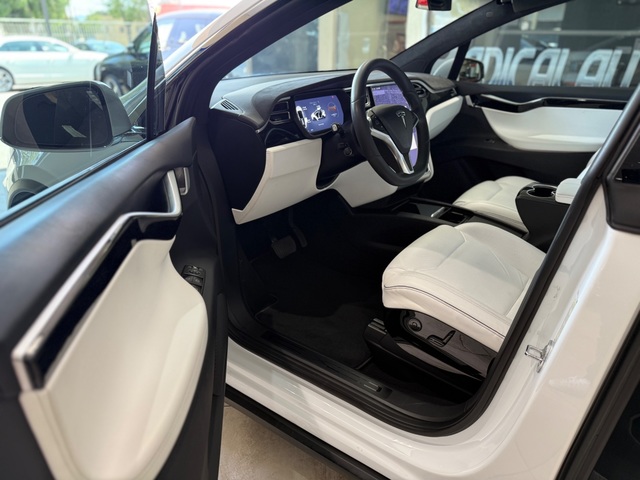 2016 Tesla MODEL X