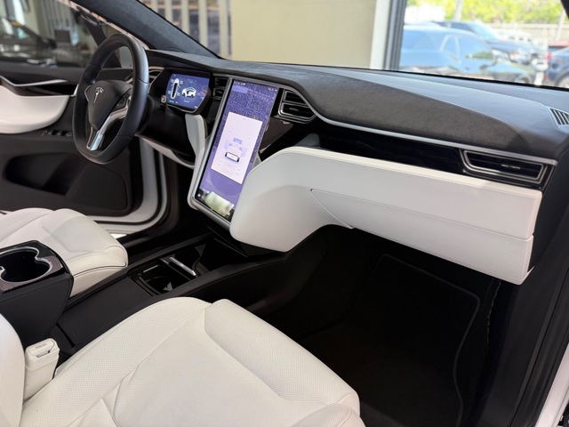 2016 Tesla MODEL X