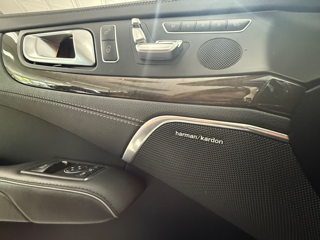 2015 Mercedes-Benz SL 400