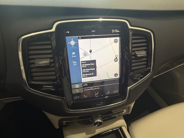 2017 Volvo XC 90 T6 MOMENTUM