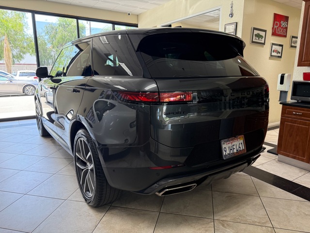 2023 Land Rover Range Rover Sport P360 SE