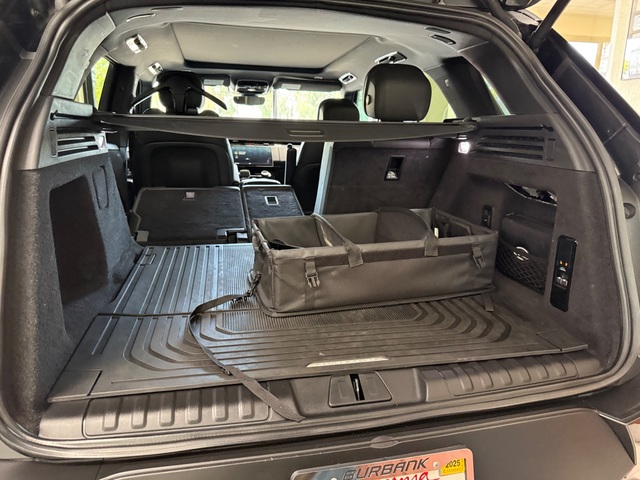 2023 Land Rover Range Rover Sport P360 SE
