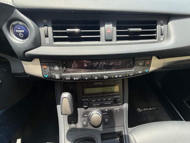 2014 Lexus CT 200h