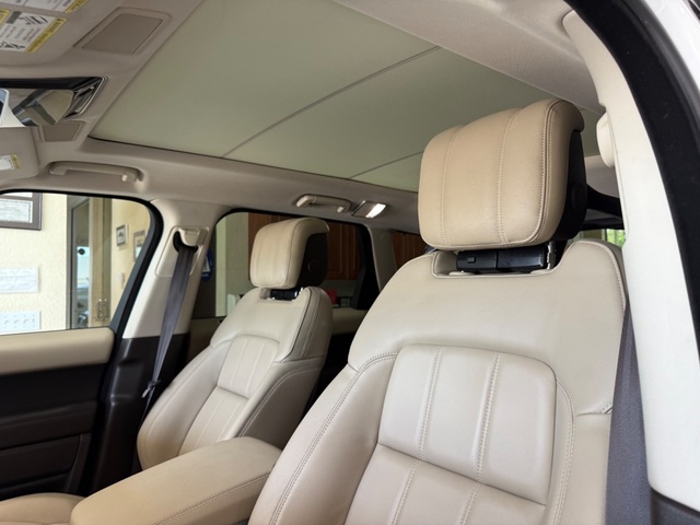 2020 Land Rover Range Rover Sport SE