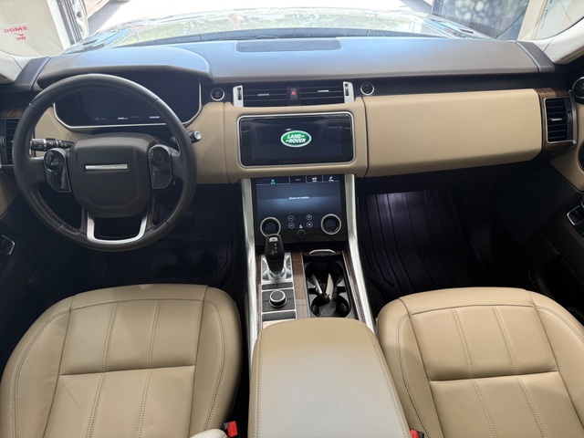 2020 Land Rover Range Rover Sport SE
