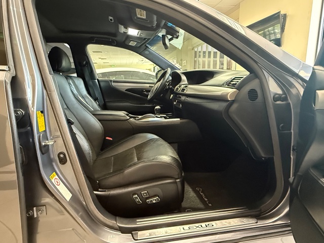 2013 Lexus LS 460