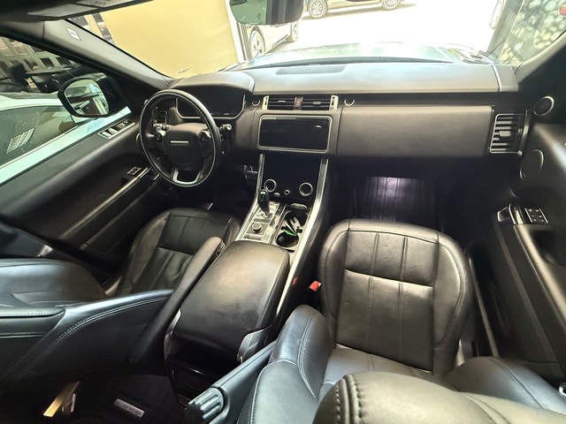 2020 Land Rover Range Rover Sport