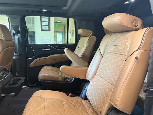 2022 Cadillac ESCALADE ESV SPORT