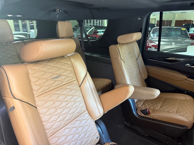 2022 Cadillac ESCALADE ESV SPORT