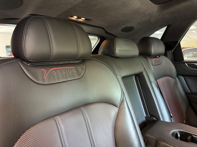 2020 Bentley BENTAYGA V8 AWD