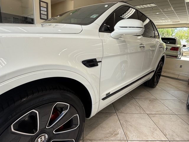 2020 Bentley BENTAYGA V8 AWD
