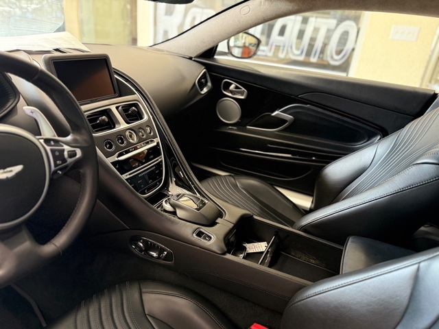 2019 Aston Martin DB 11