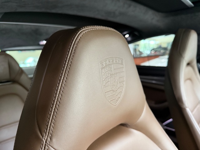 2019 Porsche Panamera Turbo S E-Hybrid