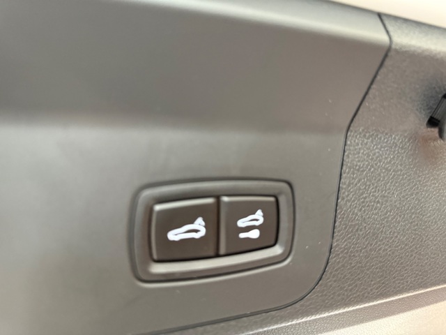 2019 Porsche Panamera Turbo S E-Hybrid