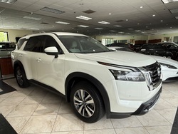 2024 Nissan PATHFINDER SE AWD