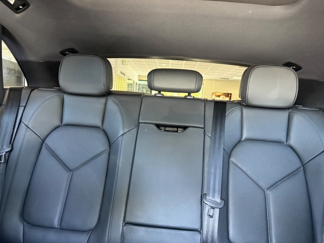 2022 Porsche Macan S AWD
