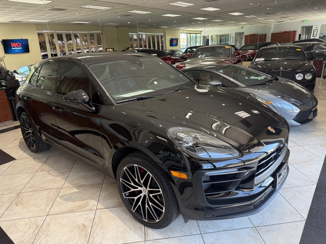 2022 Porsche Macan S AWD