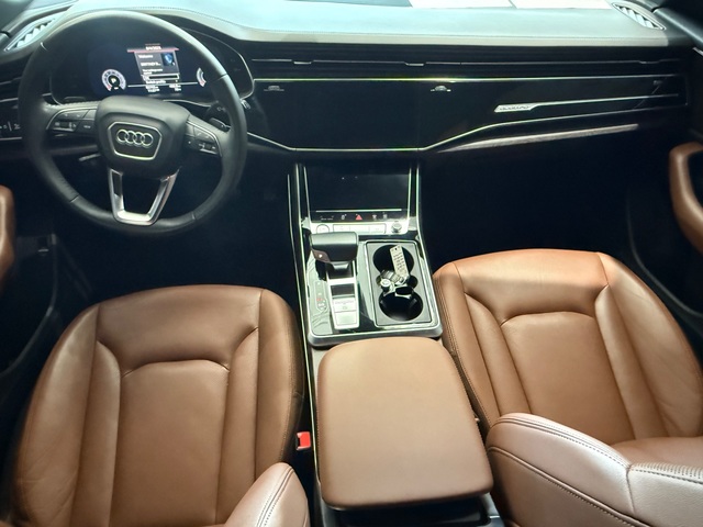 2019 Audi Q8 Prestige