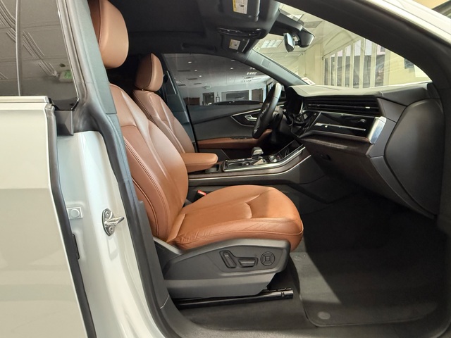 2019 Audi Q8 Prestige
