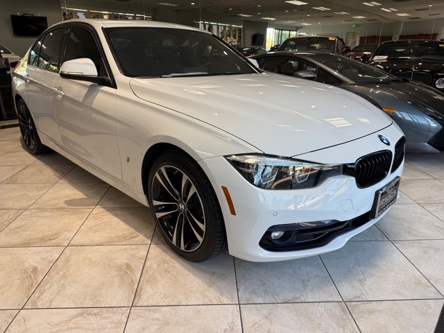 2018 BMW 330e Plug in Hybrid