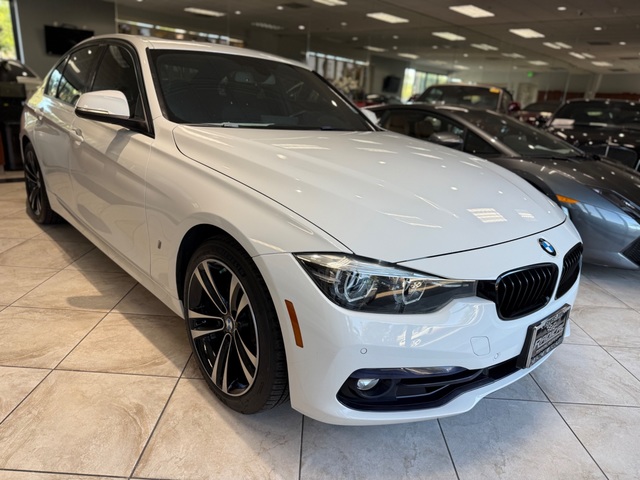 2018 BMW 330e Plug in Hybrid
