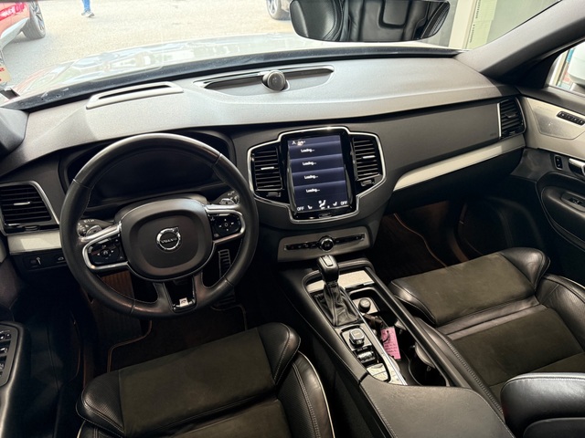 2016 Volvo XC 90 T6 R-Design