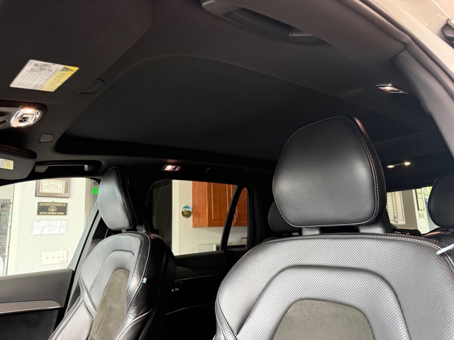 2016 Volvo XC 90 T6 R-Design