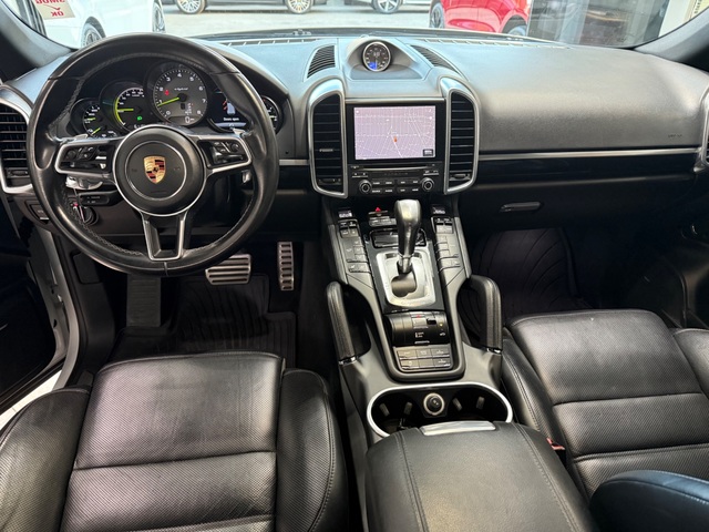 2018 Porsche Cayenne S E Hybrid Platinum Edition