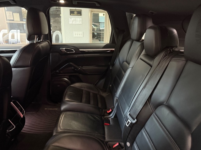 2018 Porsche Cayenne S E Hybrid Platinum Edition