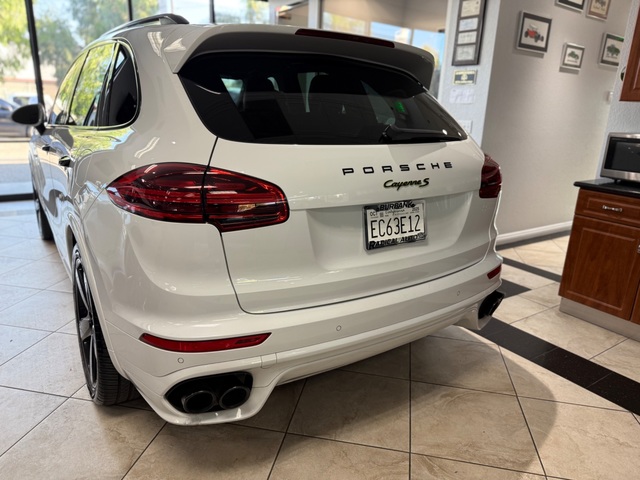 2018 Porsche Cayenne S E Hybrid Platinum Edition