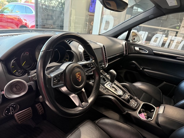 2018 Porsche Cayenne S E Hybrid Platinum Edition