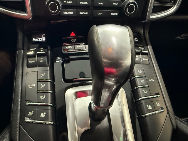 2018 Porsche Cayenne S E Hybrid Platinum Edition