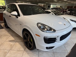 2018 Porsche Cayenne S E Hybrid Platinum Edition