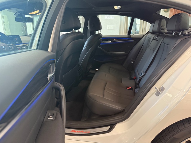 2018 BMW 530i