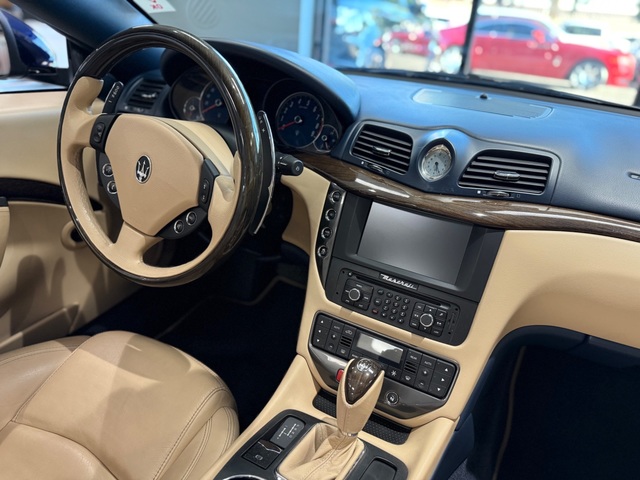 2015 Maserati GRAN TURISMO