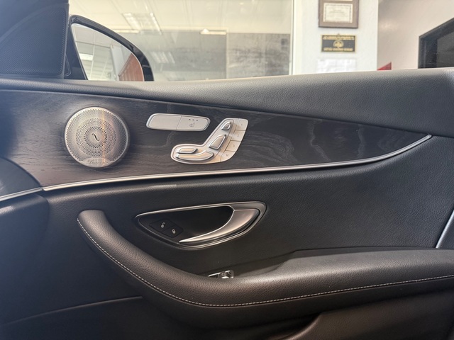 2019 Mercedes-Benz E-300 Sedan