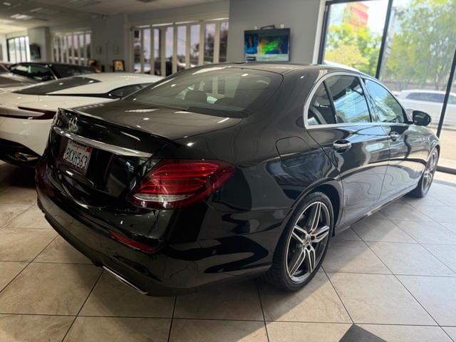 2019 Mercedes-Benz E-300 Sedan