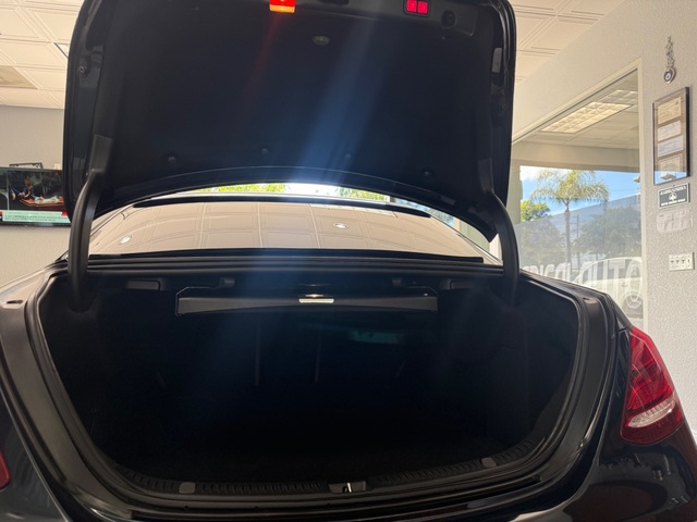 2018 Mercedes-Benz E-300