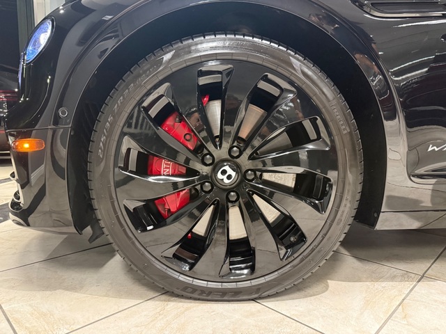 2022 Bentley Flying Spur Mulliner Pkg W12