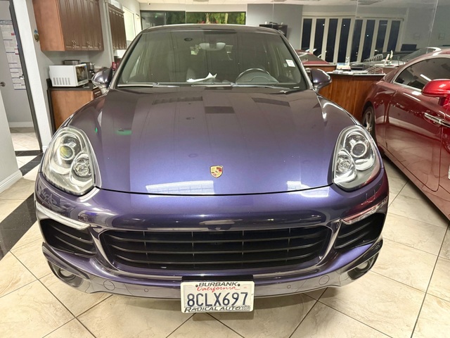 2018 Porsche Cayenne Platinum Edition