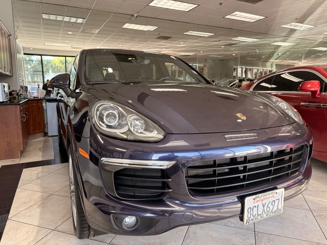 2018 Porsche Cayenne Platinum Edition