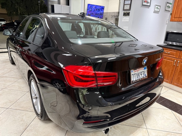 2016 BMW 320i